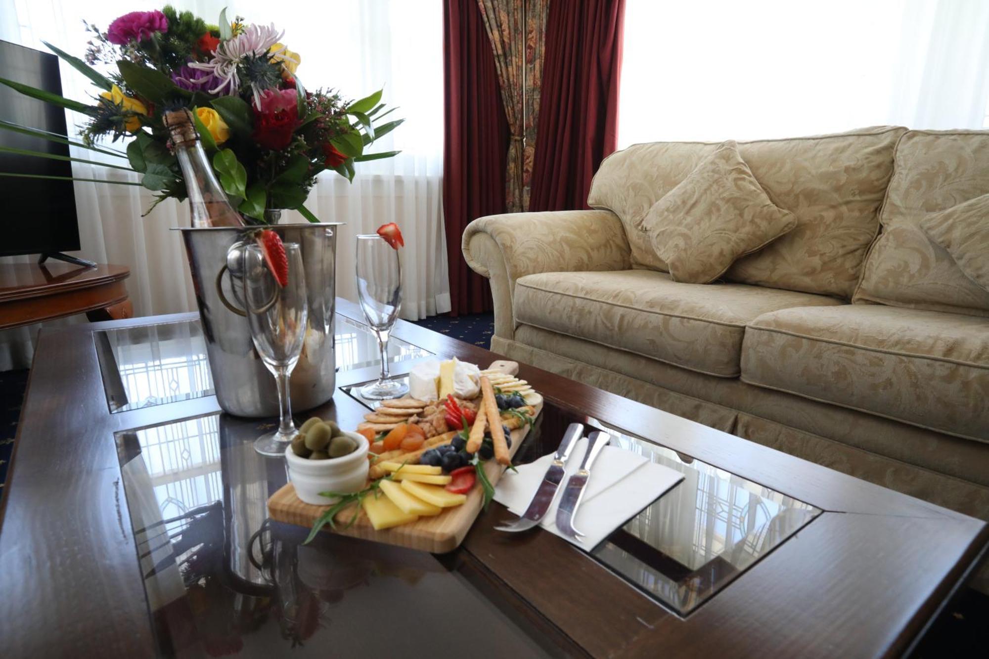 Hotel Palais Royale 4*